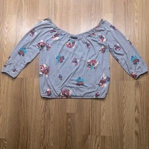 American Eagle floral top